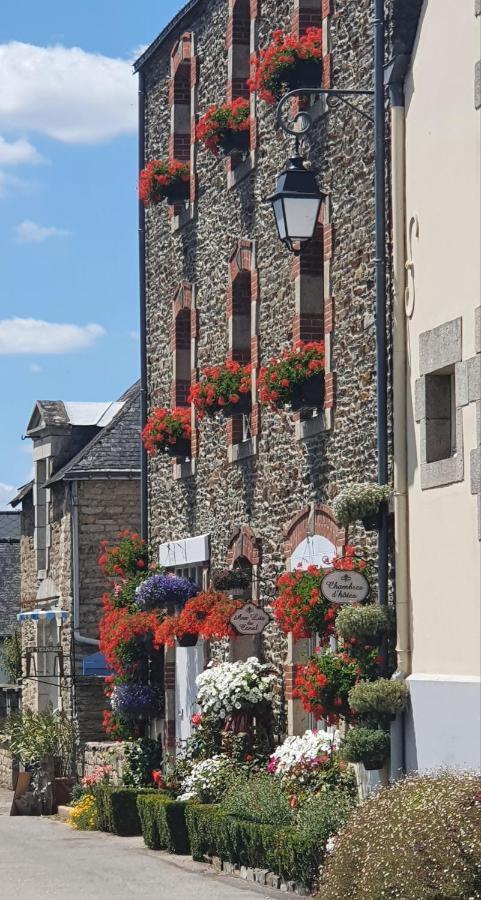 Aux Lits Du Canal Bed & Breakfast Josselin Dış mekan fotoğraf